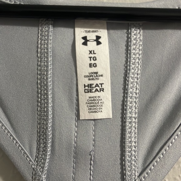Under armor tank top - Picture 3 of 5